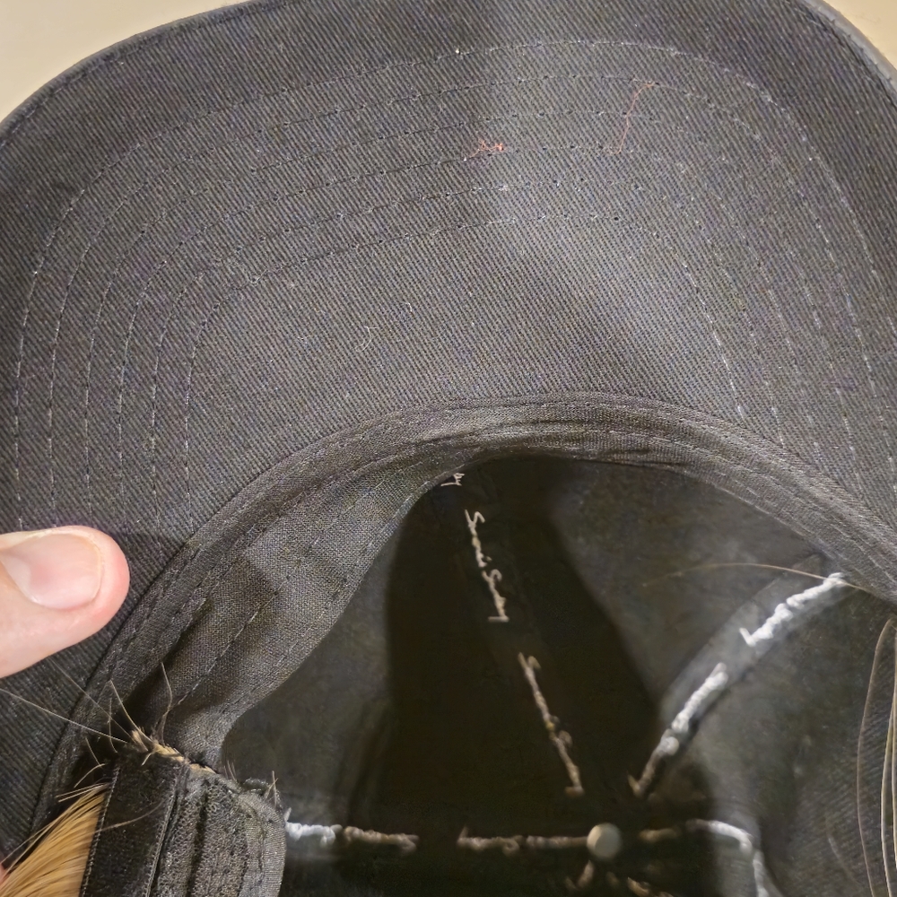 Someone Sunday hat wig with real feeling hair in like new condition Ajustable - Picture 7 of 9